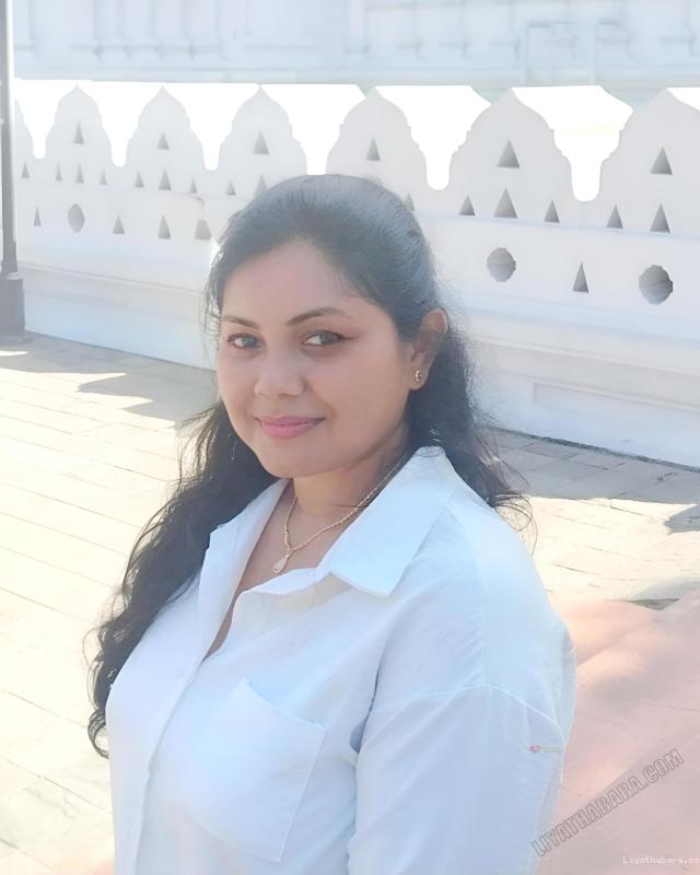 Gayani2